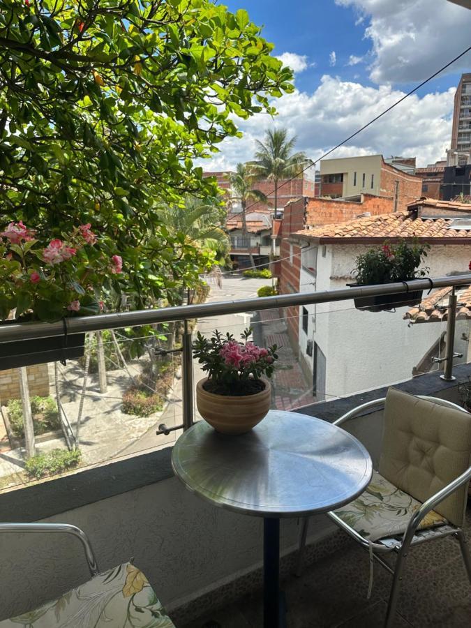 Casa Del Arbol Apto. 301 Medellín Kültér fotó